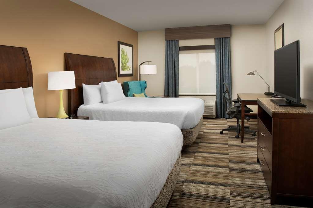 Hilton Garden Inn Charlotte/Mooresville Pokój zdjęcie