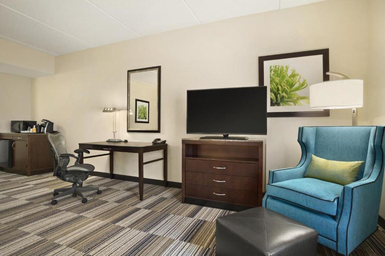 Hilton Garden Inn Charlotte/Mooresville Zewnętrze zdjęcie