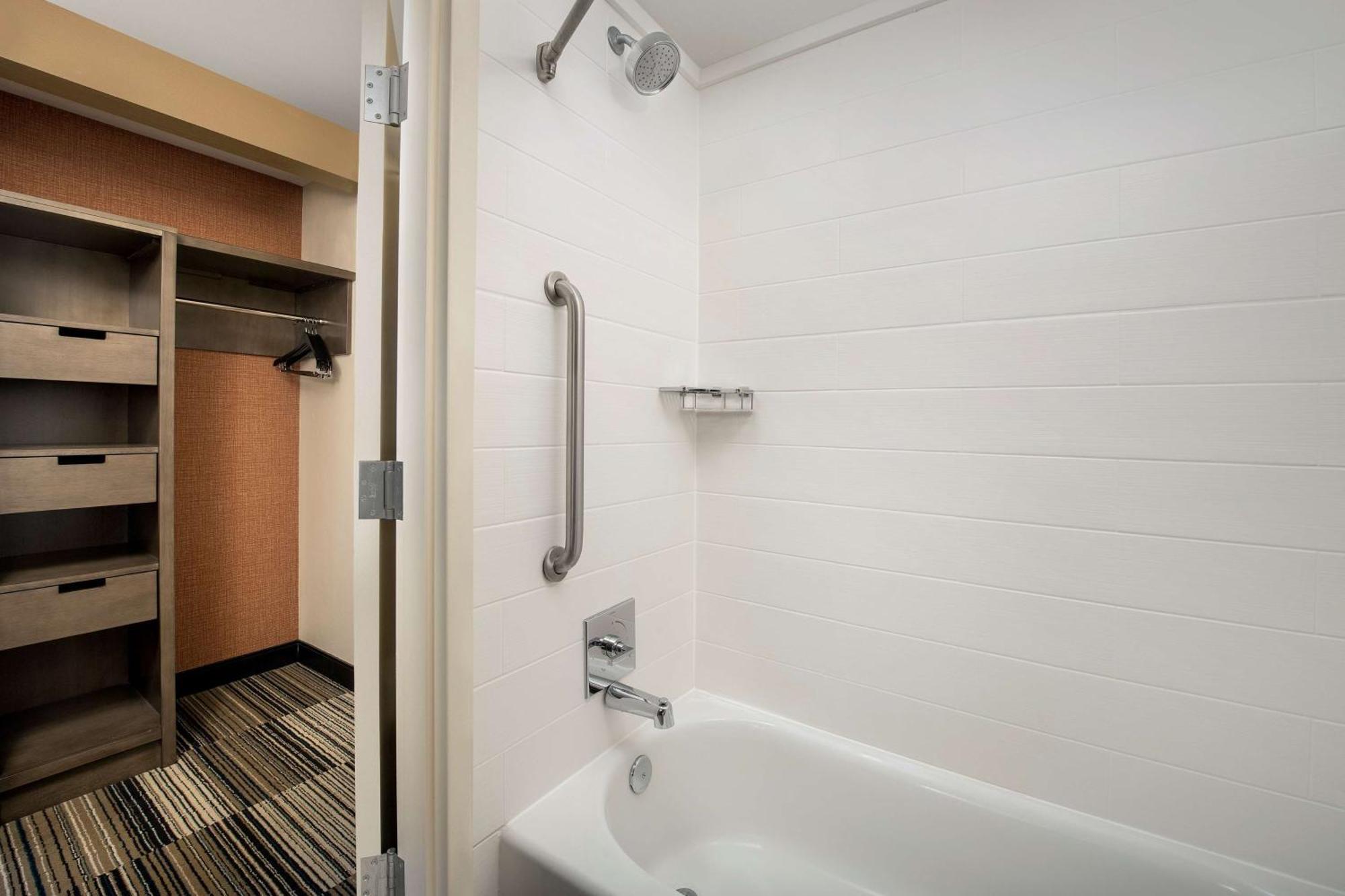 Hilton Garden Inn Charlotte/Mooresville Zewnętrze zdjęcie