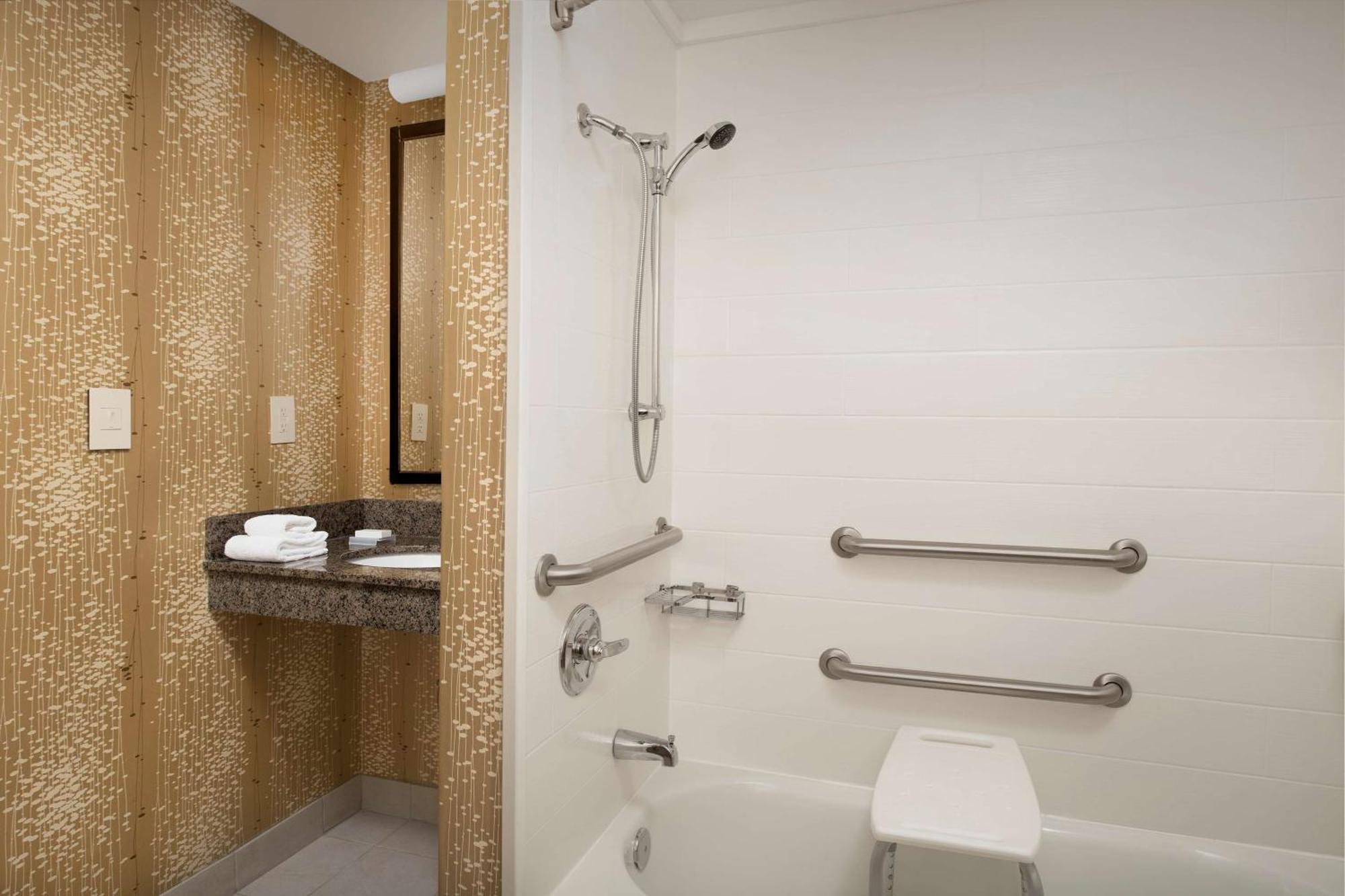 Hilton Garden Inn Charlotte/Mooresville Zewnętrze zdjęcie