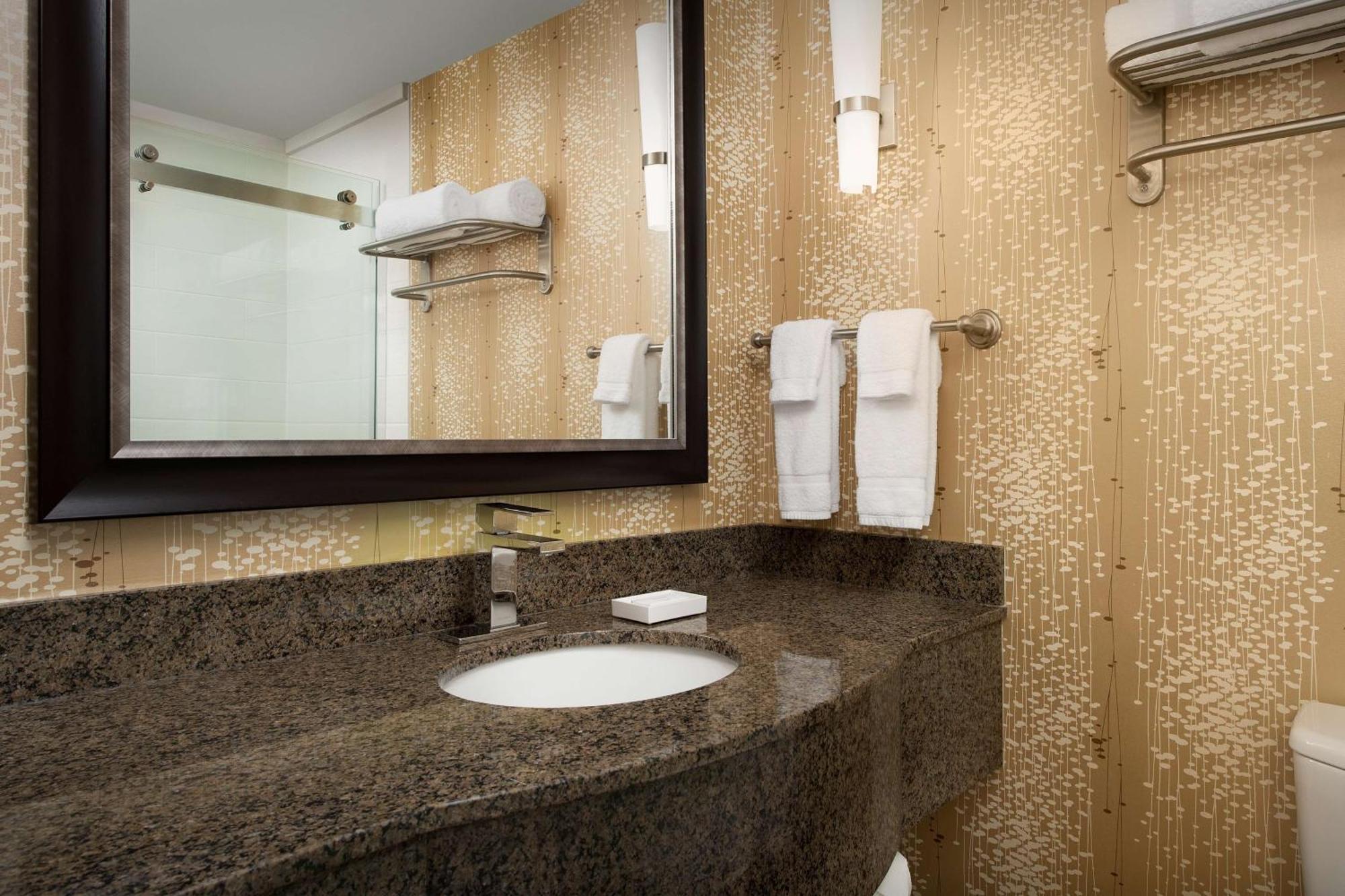 Hilton Garden Inn Charlotte/Mooresville Zewnętrze zdjęcie